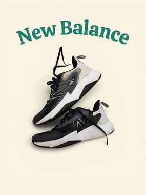 New Balance Black & White Knit Boys Running Shoes